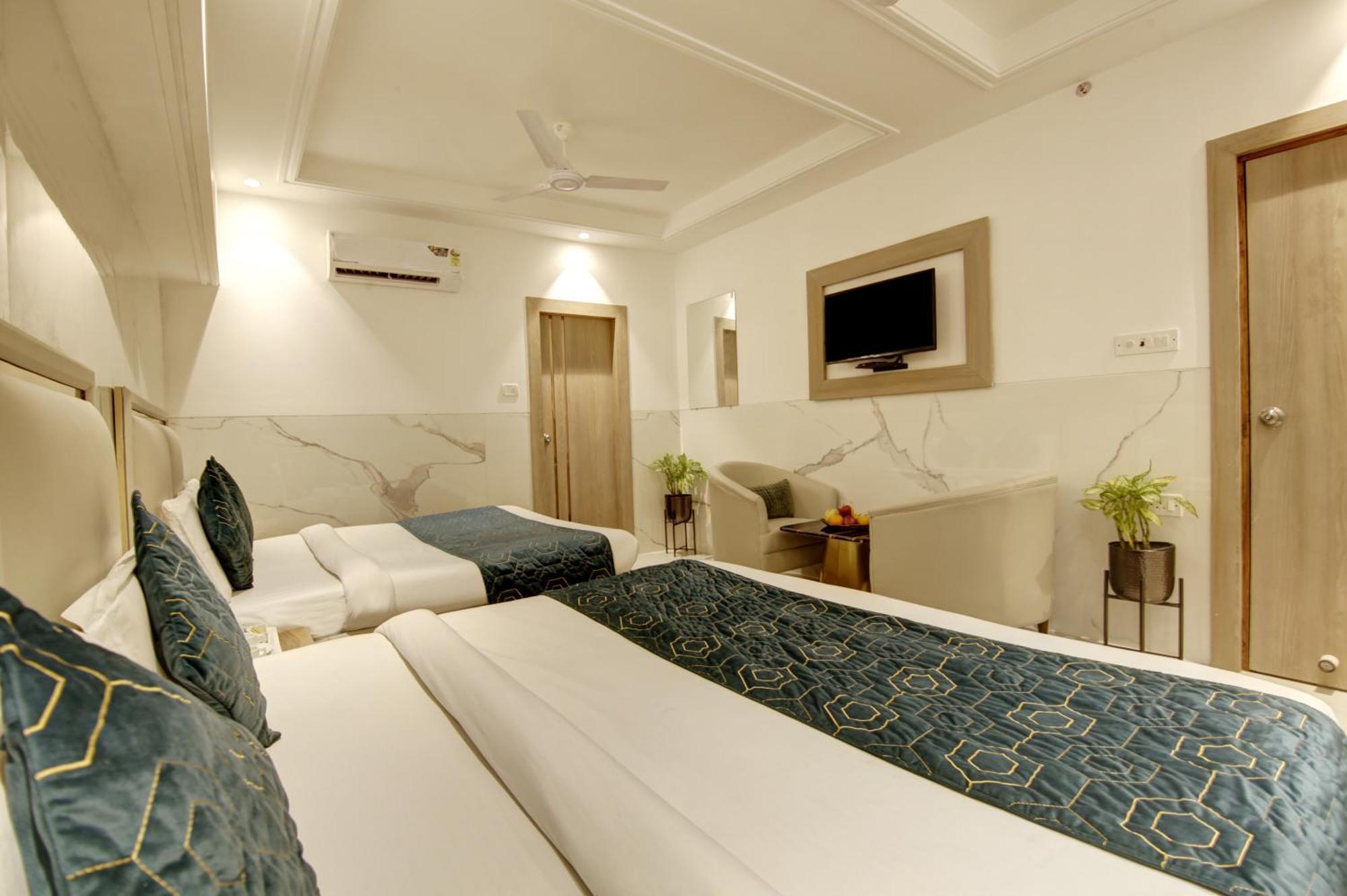 Hotel International Inn - Near Delhi Airport New Delhi Eksteriør bilde