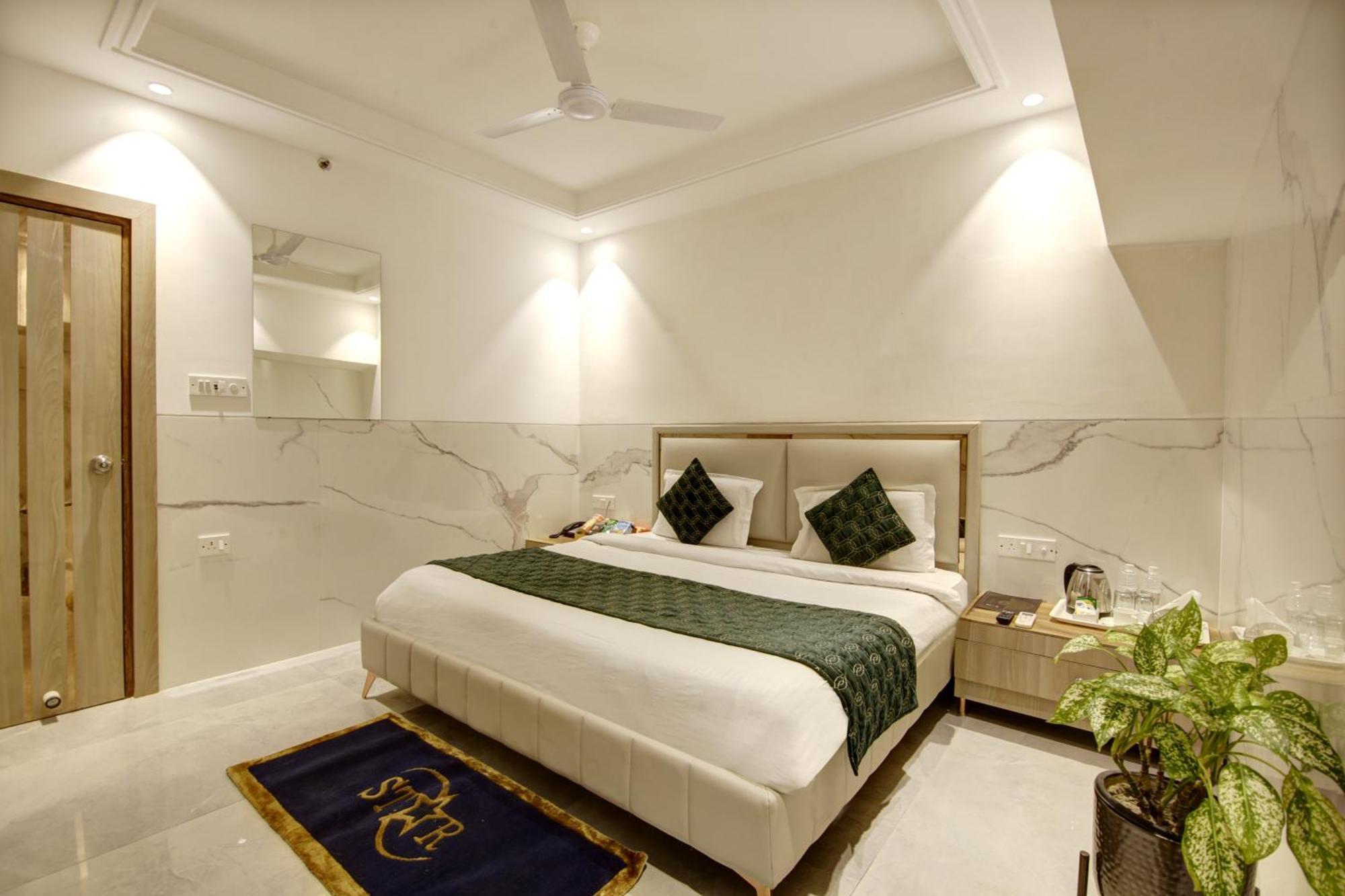 Hotel International Inn - Near Delhi Airport New Delhi Eksteriør bilde