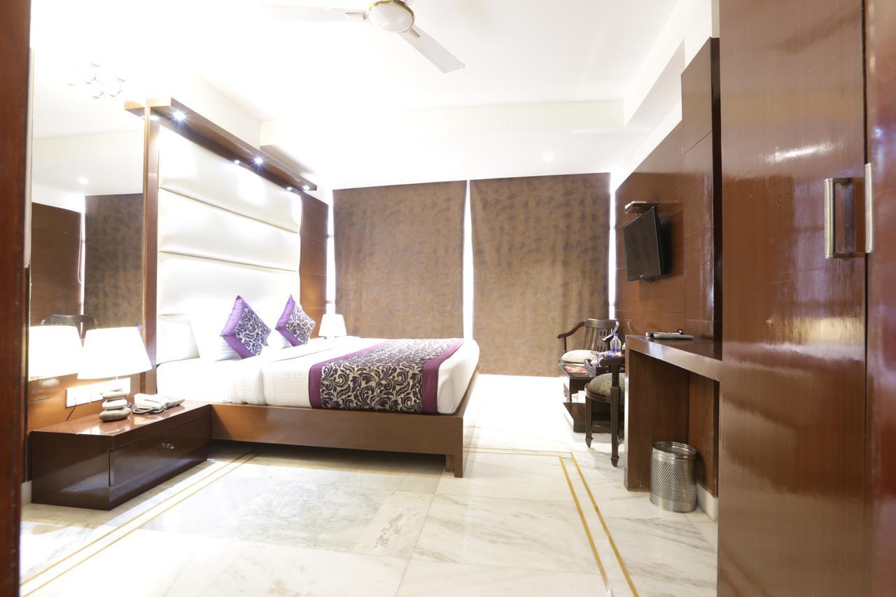 Hotel International Inn - Near Delhi Airport New Delhi Eksteriør bilde